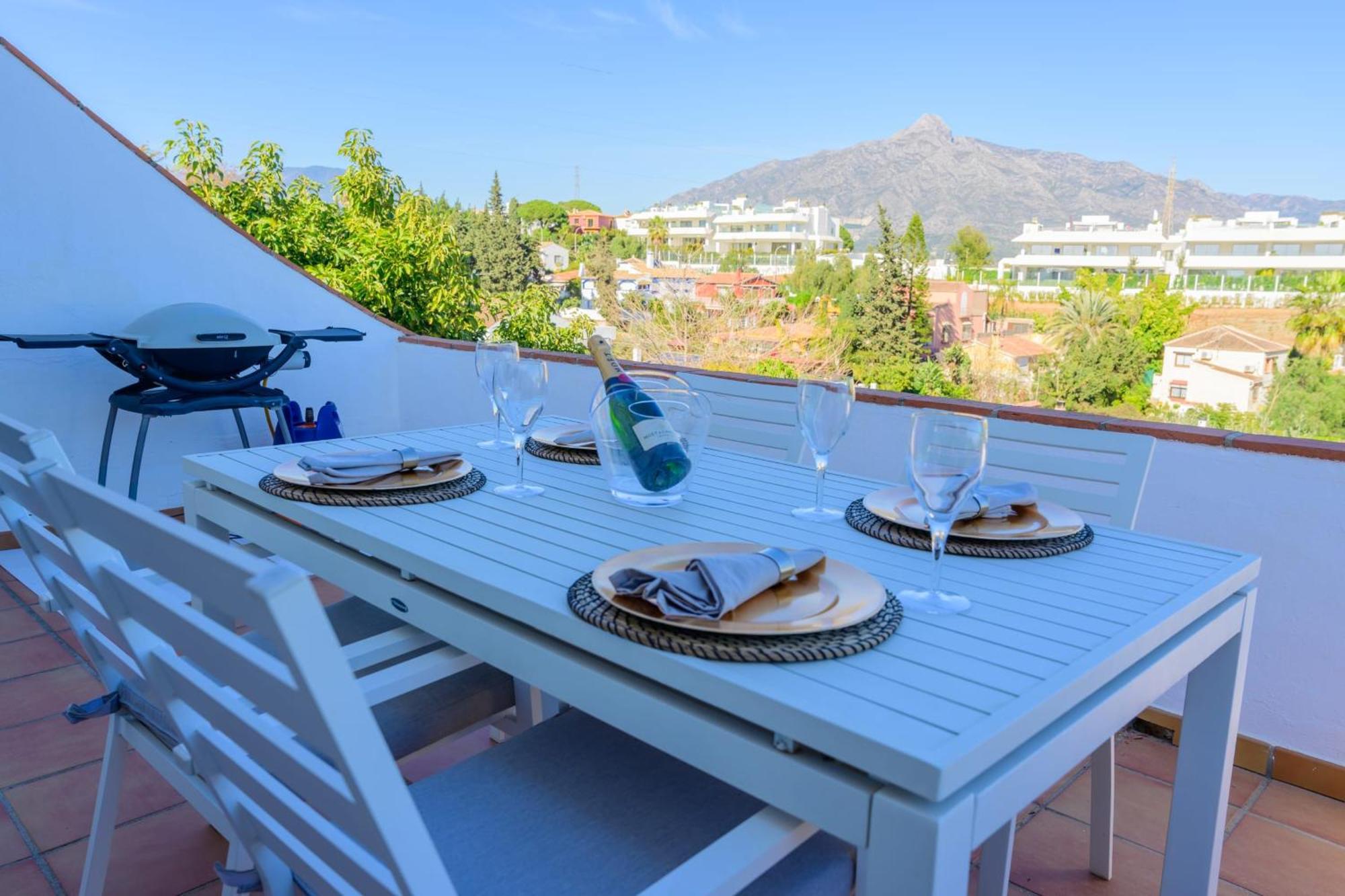 Cozy In With Private Pool And Close To Puerto Banus