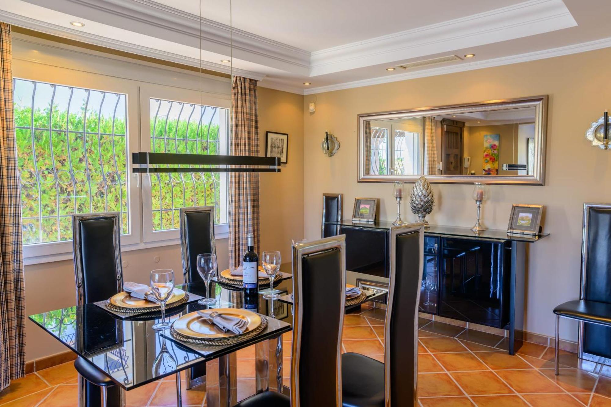 Casa de Férias Cozy In With Private Pool And Close To Puerto Banus *